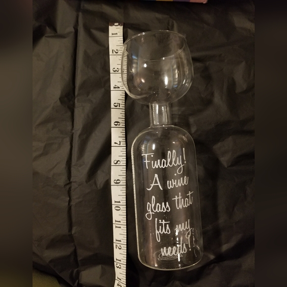 Wine Bottle Glass - Picture 4 of 4